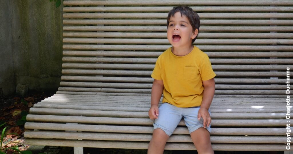 Mon fils de 2 ans ne parle pas et crie” : 6 clés pour faire